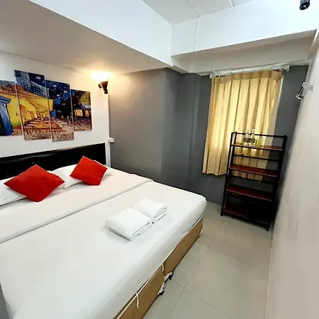 Casa Picasso Near Chabad House Hotel Bangkok Luaran gambar